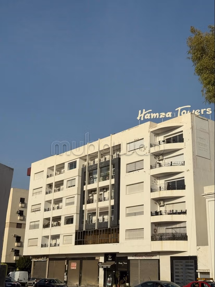Plateau Bureau en vente -champs de Course- Plein blvd MLY Ka... - 1