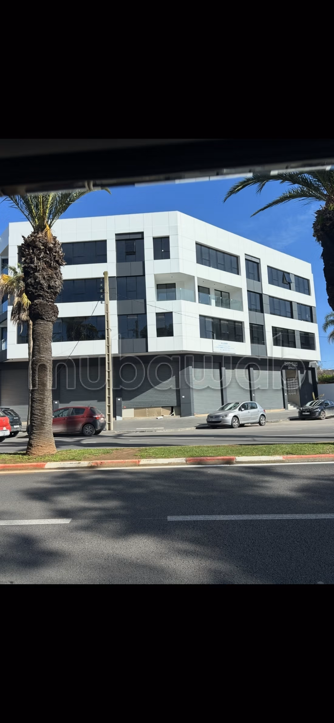 Bureaux neuf à louer BD ghandi - 1